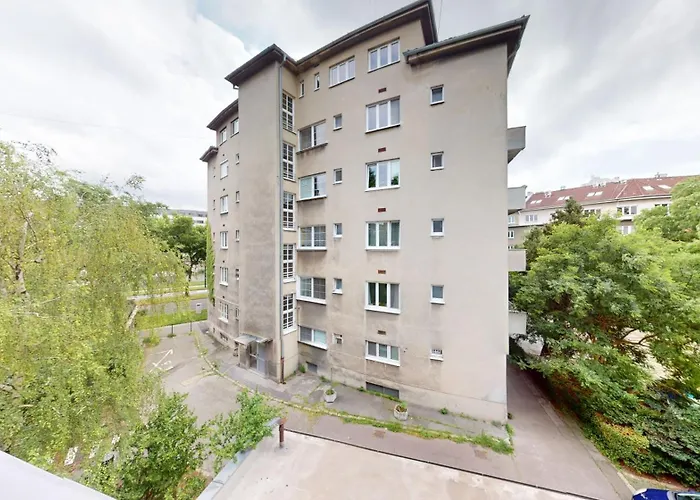 Urban Haven In Center With Free Parking * Pozsony